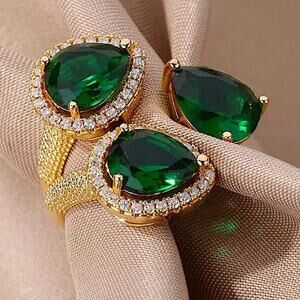 18K GOLD PLATED EMERALD LEAF RING ZIRCON ACCENTS ADJUSTABLE SIZE